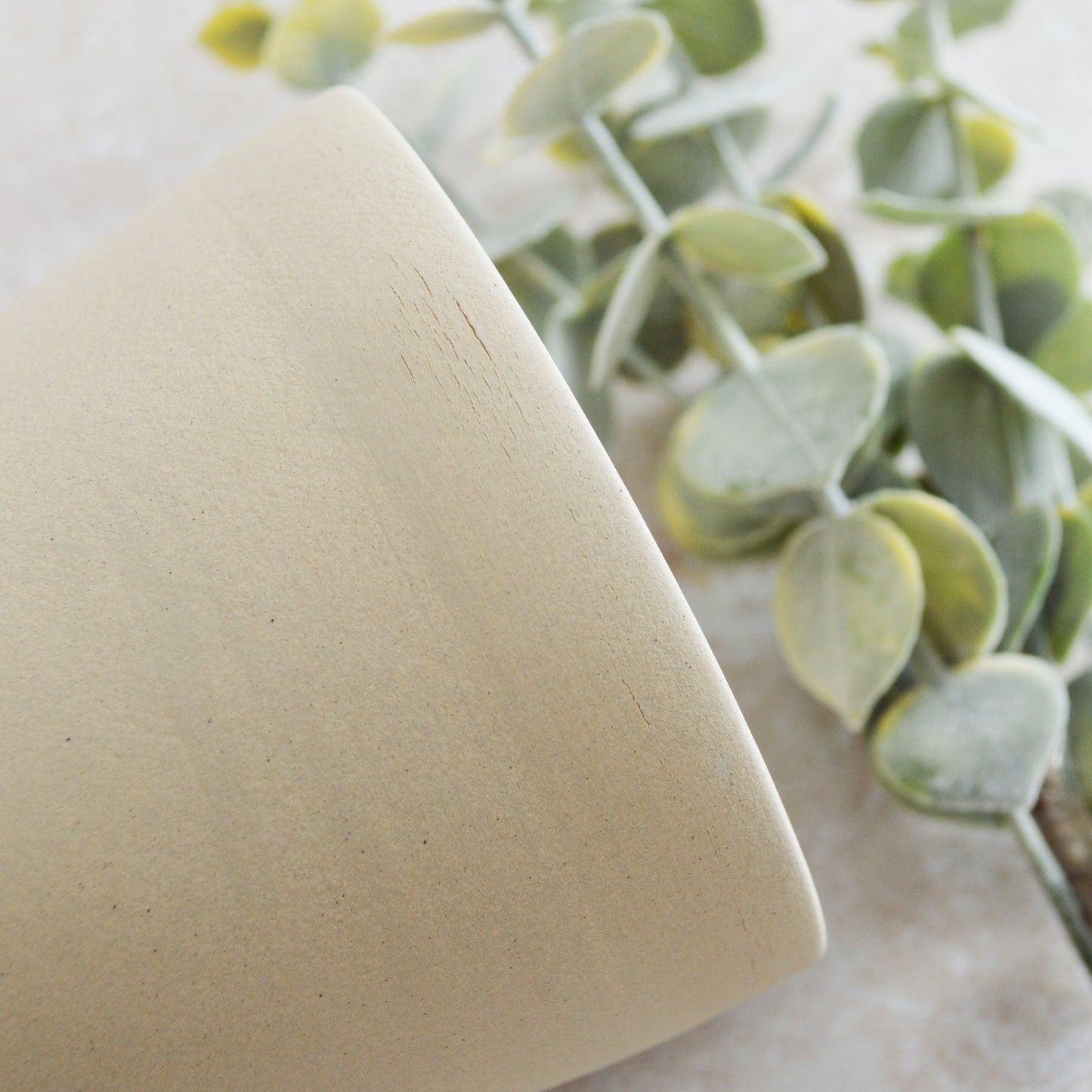 Seconds* Beige Collard Neck Ceramic Vase With A Gold Embossed Heart | Stoneware Vase | Flower Vase (A52)