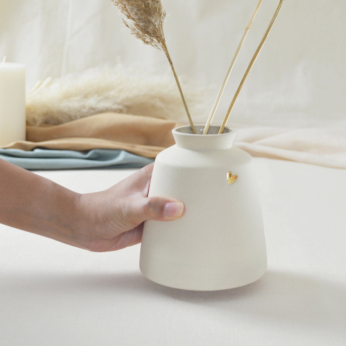 Cream Collard Neck Ceramic Vase With A Gold Embossed Heart | Stoneware Vase | Flower Vase