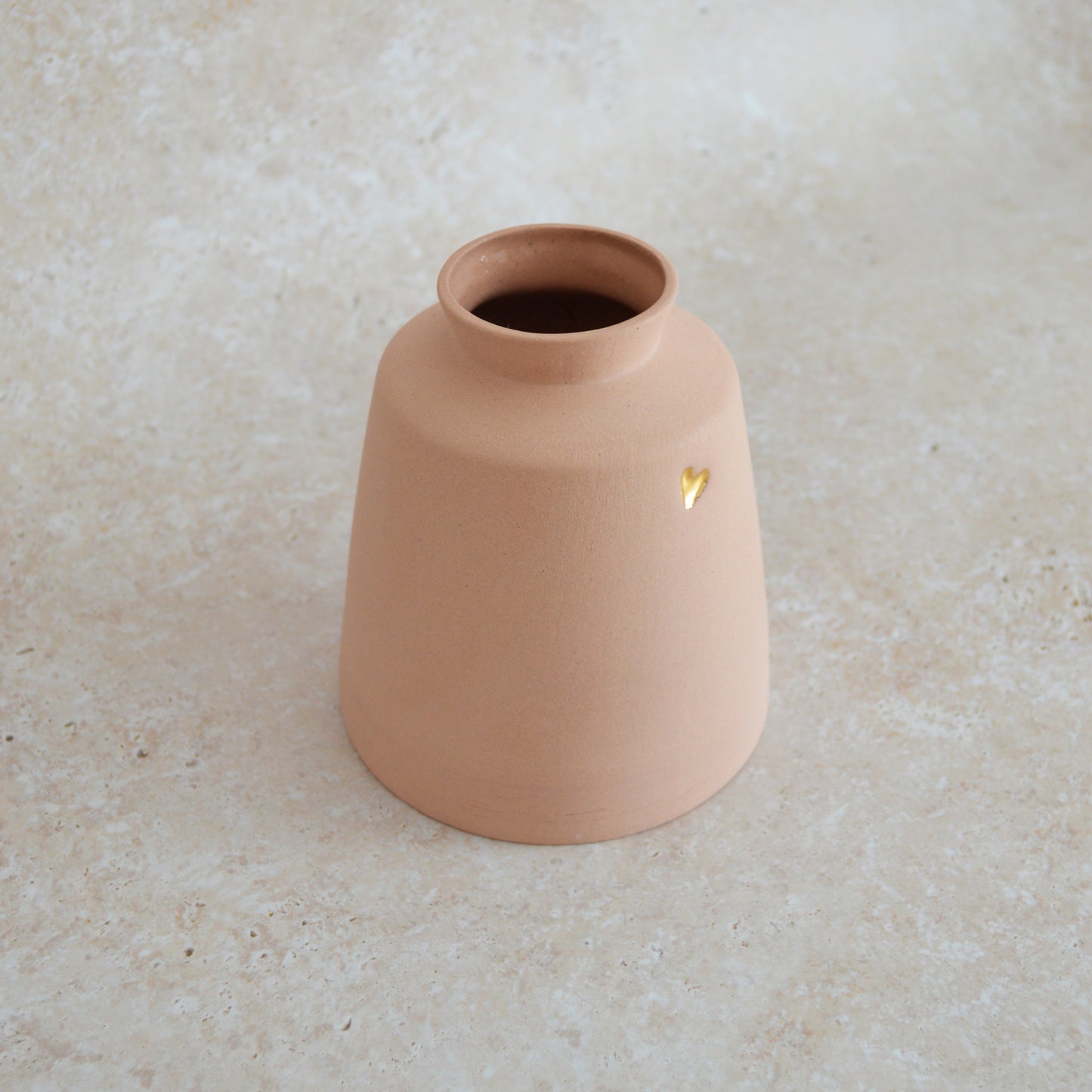 Seconds* Pastel Pink Collard Neck Ceramic Vase With A Gold Embossed Heart | Stoneware Vase | Flower Vase (A13)