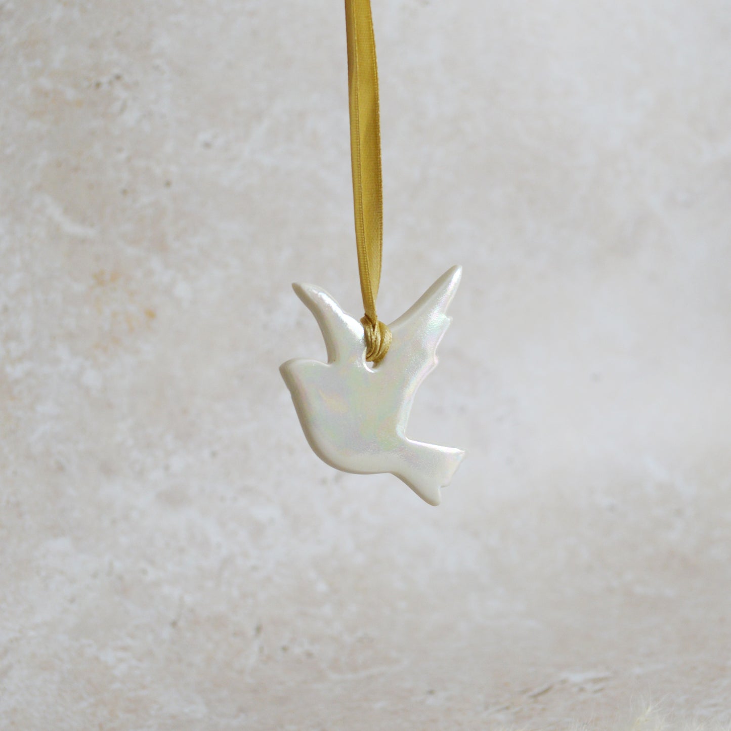 Seconds* Mini Hanging Dove with A Subtle Pearl Finish | Hanging Decoration | Christmas Decor | Tree Ornament (A27)