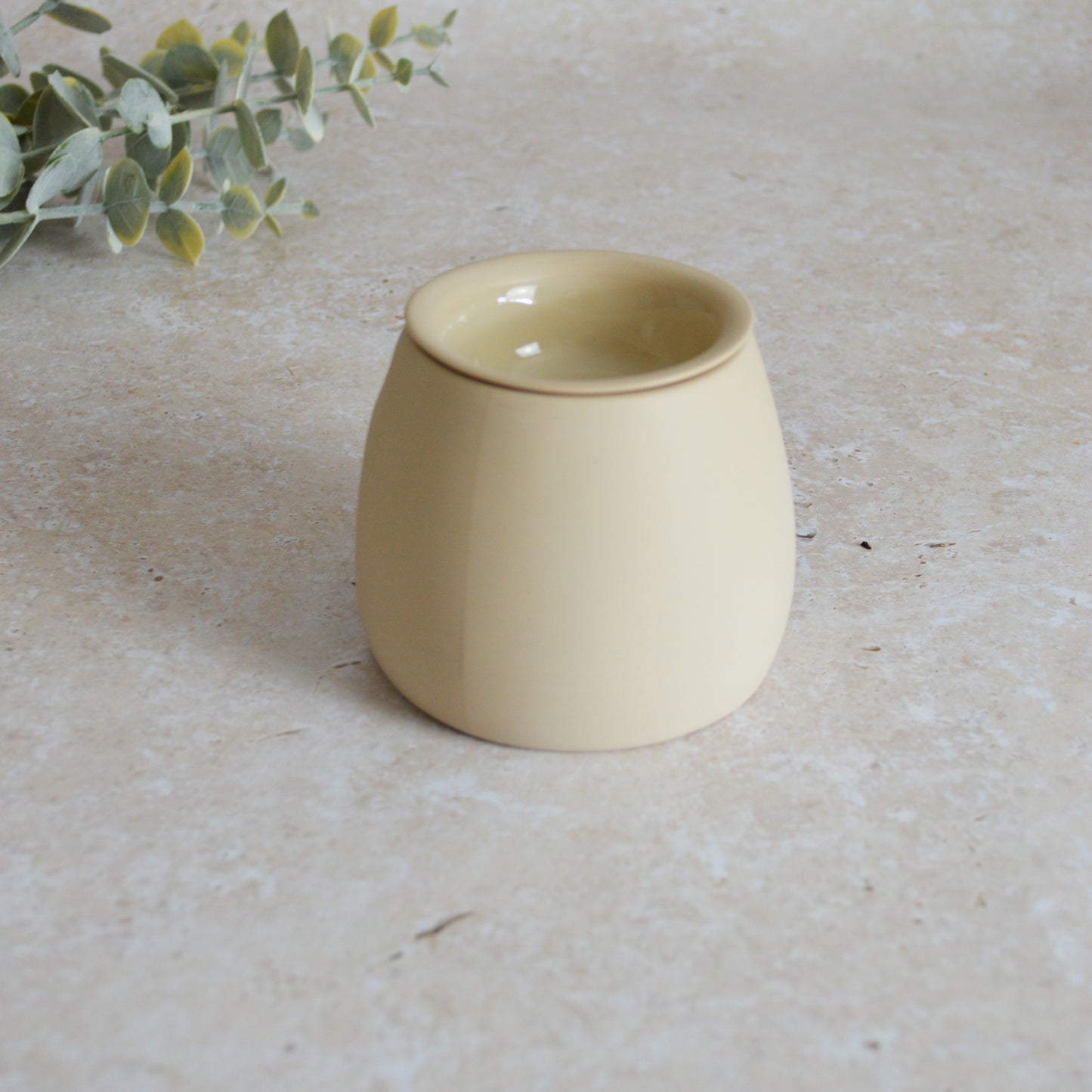 Seconds* Pastel BEIGE Wax And Oil Burner With A Gold Embossed Heart And Detachable Lid | Wax Burner | Porcelain (A49)