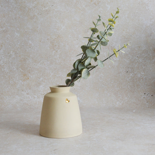 Seconds* Beige Collard Neck Ceramic Vase With A Gold Embossed Heart | Stoneware Vase | Flower Vase (A52)