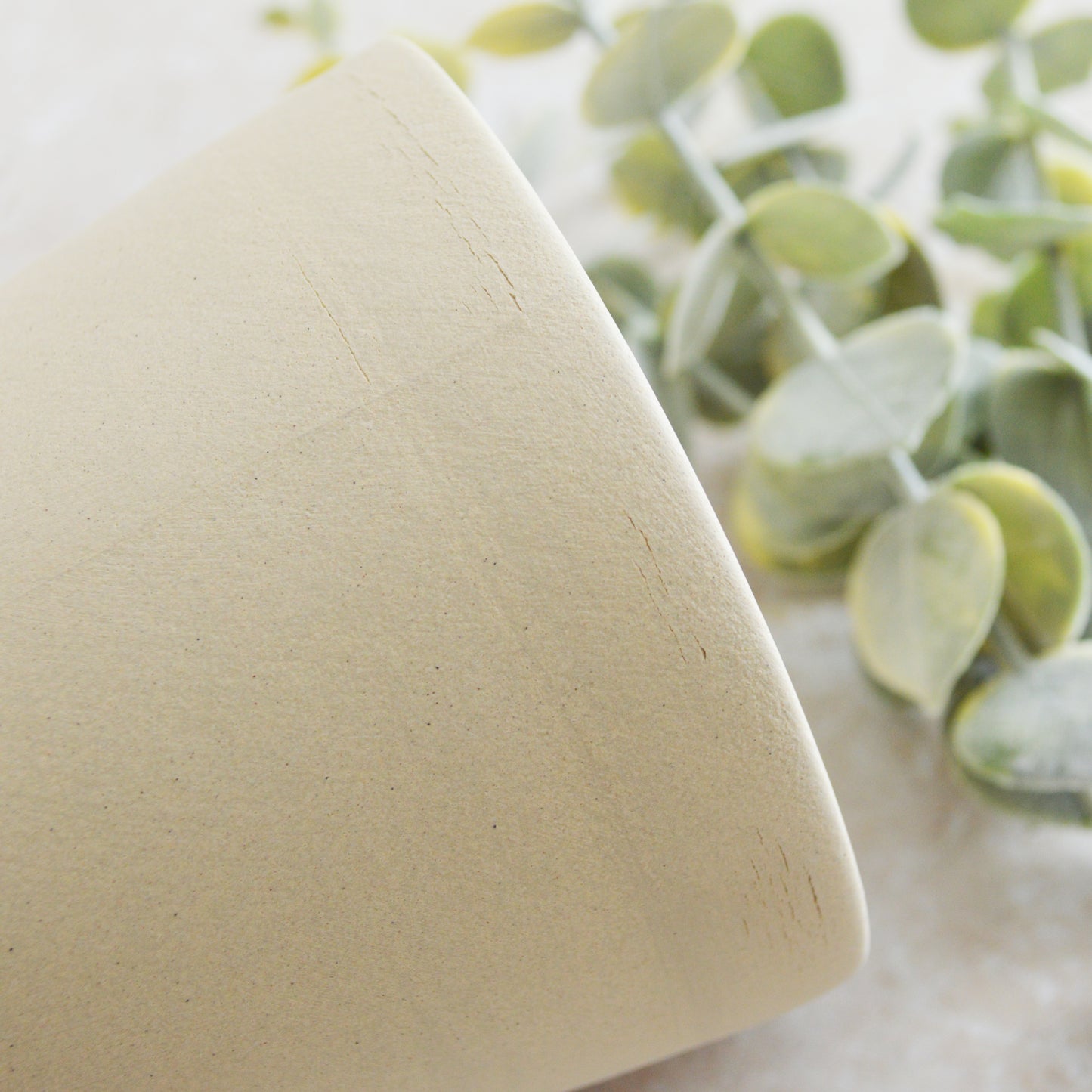 Seconds* Beige Collard Neck Ceramic Vase With A Gold Embossed Heart | Stoneware Vase | Flower Vase (A52)