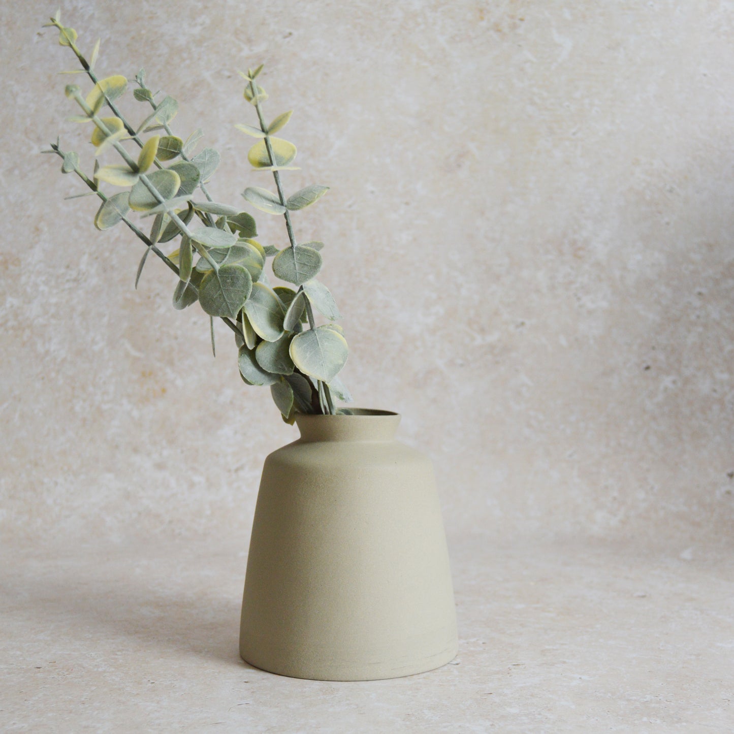 Seconds* Pastel Grey Collard Neck Ceramic Vase With An Embossed Gold Heart | Stoneware Vase | Flower Vase (A53)