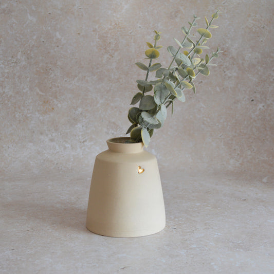 Seconds* Beige Collard Neck Ceramic Vase With A Gold Embossed Heart | Stoneware Vase | Flower Vase (A60)