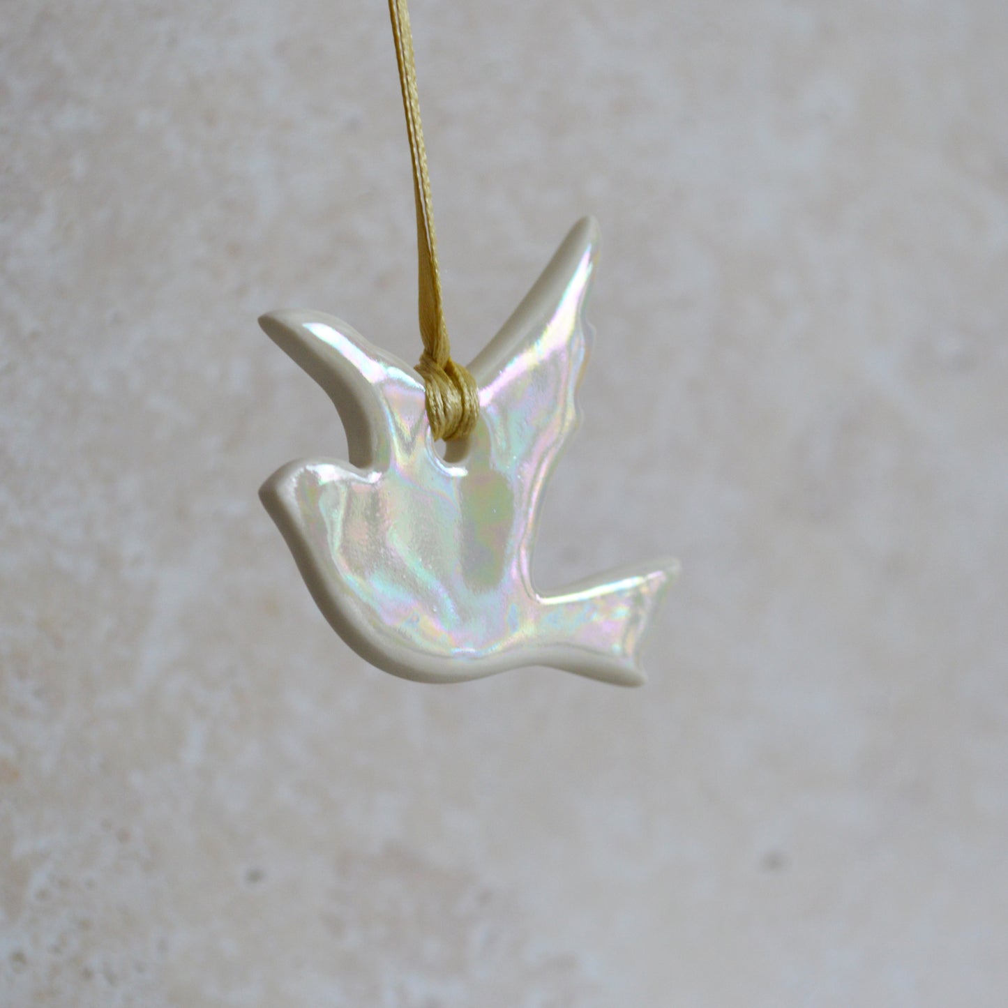 Seconds* Mini Hanging Dove with A Subtle Pearl Finish | Hanging Decoration | Christmas Decor | Tree Ornament (A67)