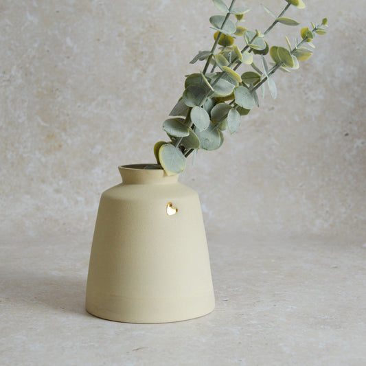 Seconds* Beige Collard Neck Ceramic Vase With A Gold Embossed Heart | Stoneware Vase | Flower Vase (A80)