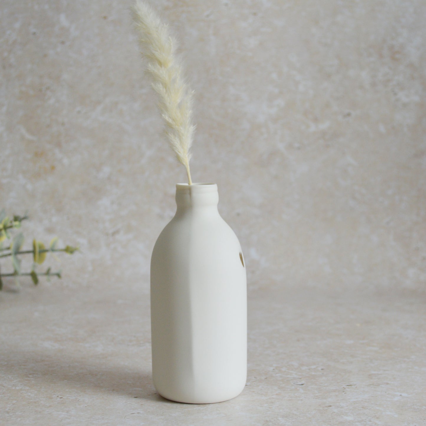 Seconds* Large White Bottle Vase With A Gold Embossed Heart | Flower Vase | Porcelain Vase (A87)