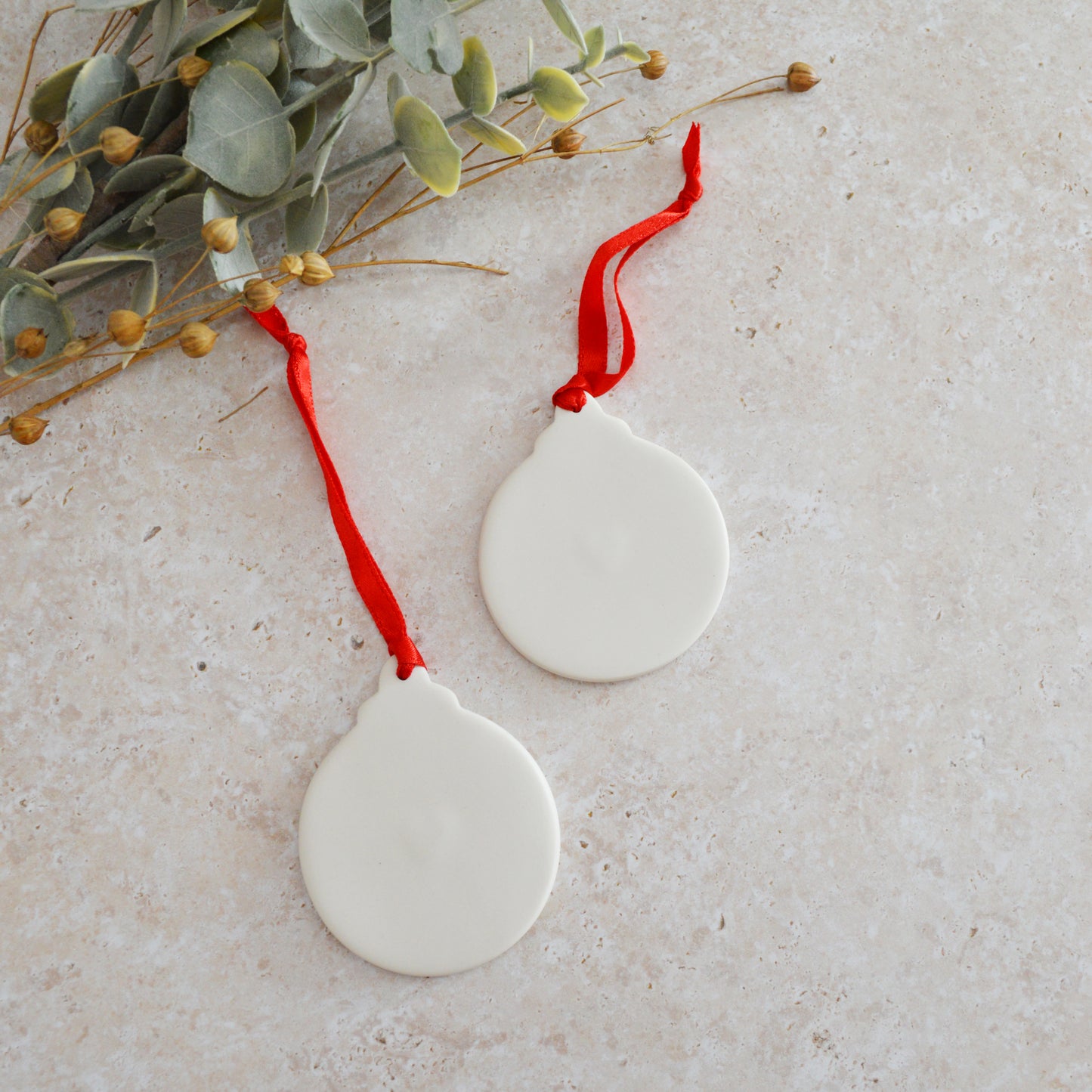 Sample* Flat Bauble Hanging Decoration With A Centred Gold Heart | Porcelain | Hanging Christmas Decorations | Christmas Tree Decor (A91)