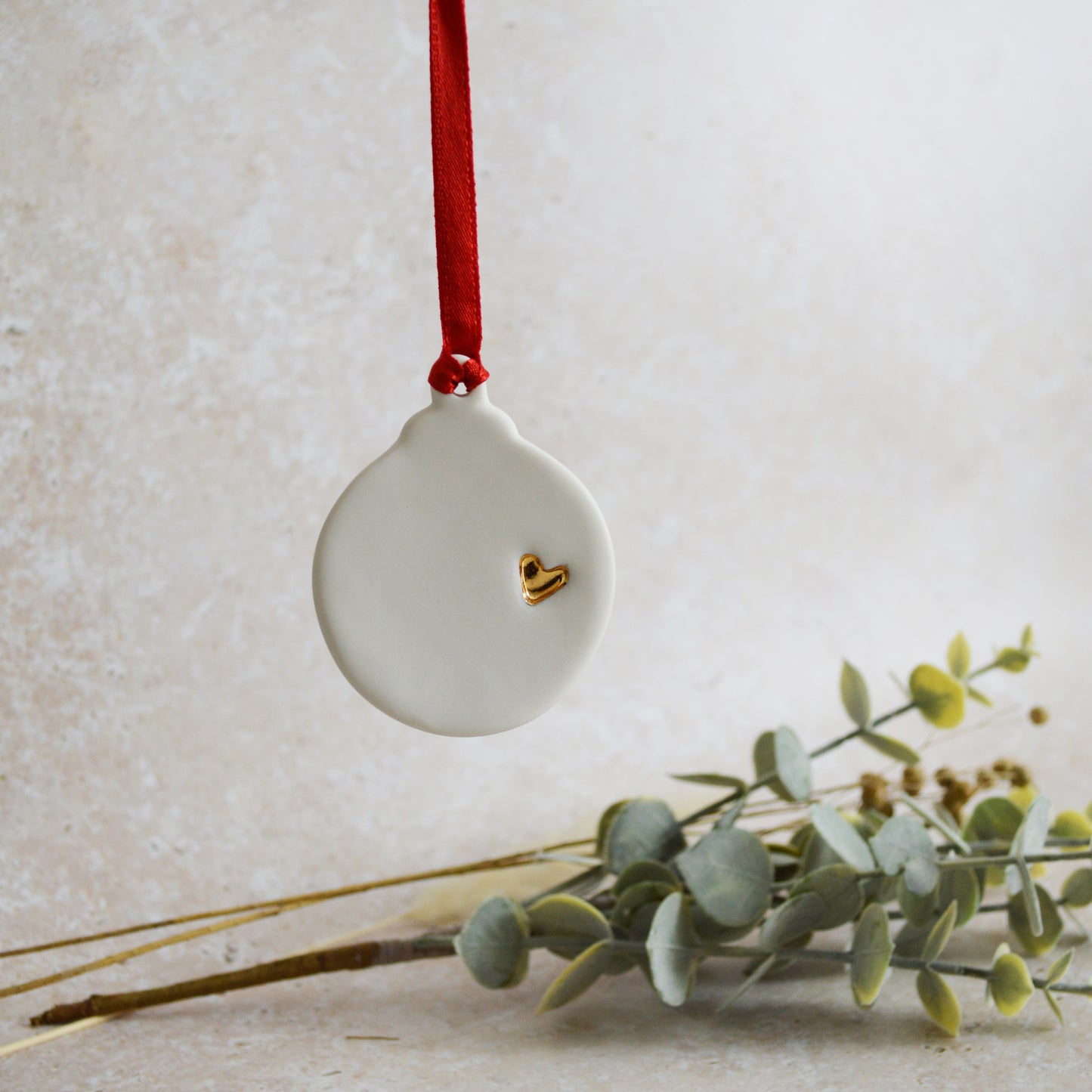 Seconds* A PAIR of Flat Bauble Hanging Decoration With A Gold Heart | Porcelain | Hanging Christmas Decorations | Christmas Tree Decor (A93)