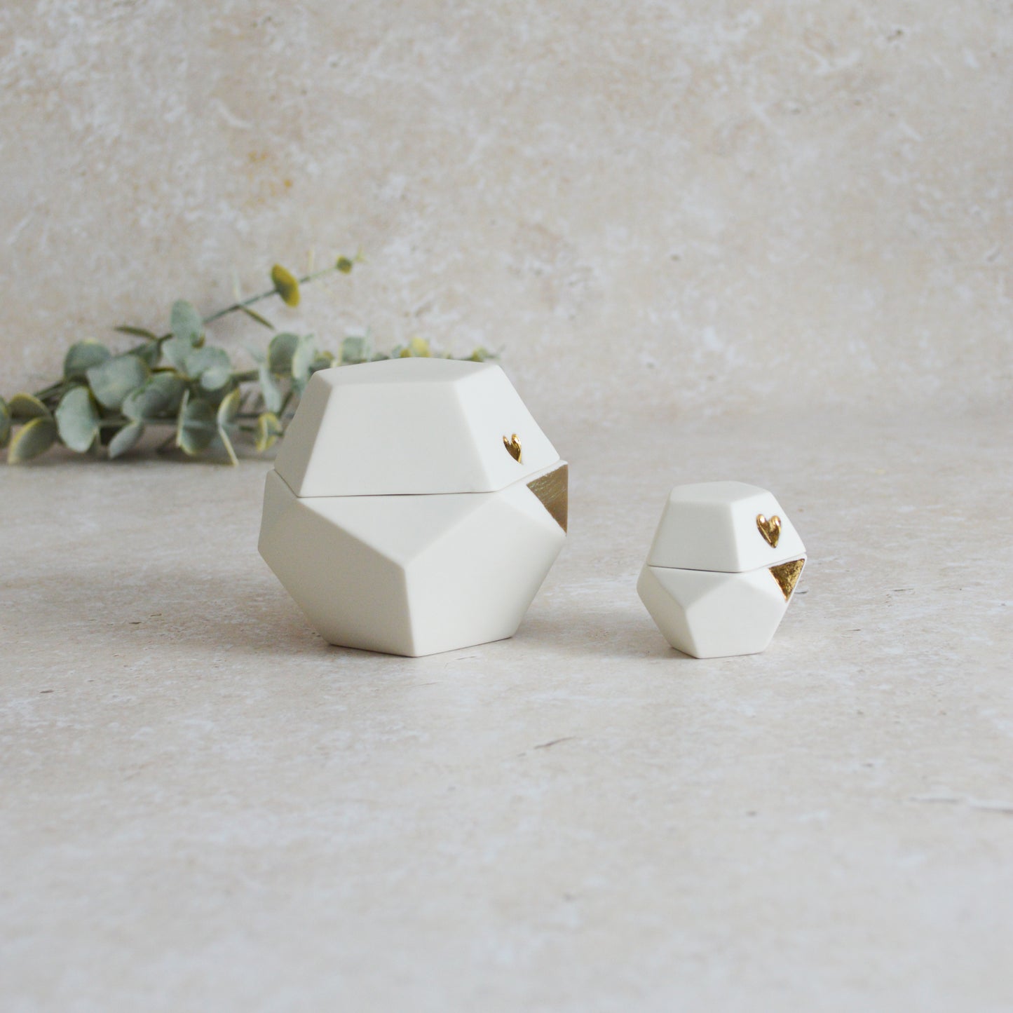 Sample* Seconds* Porcelain Dodecahedron Pot with a Gold Lustre Heart (A99 & A102)