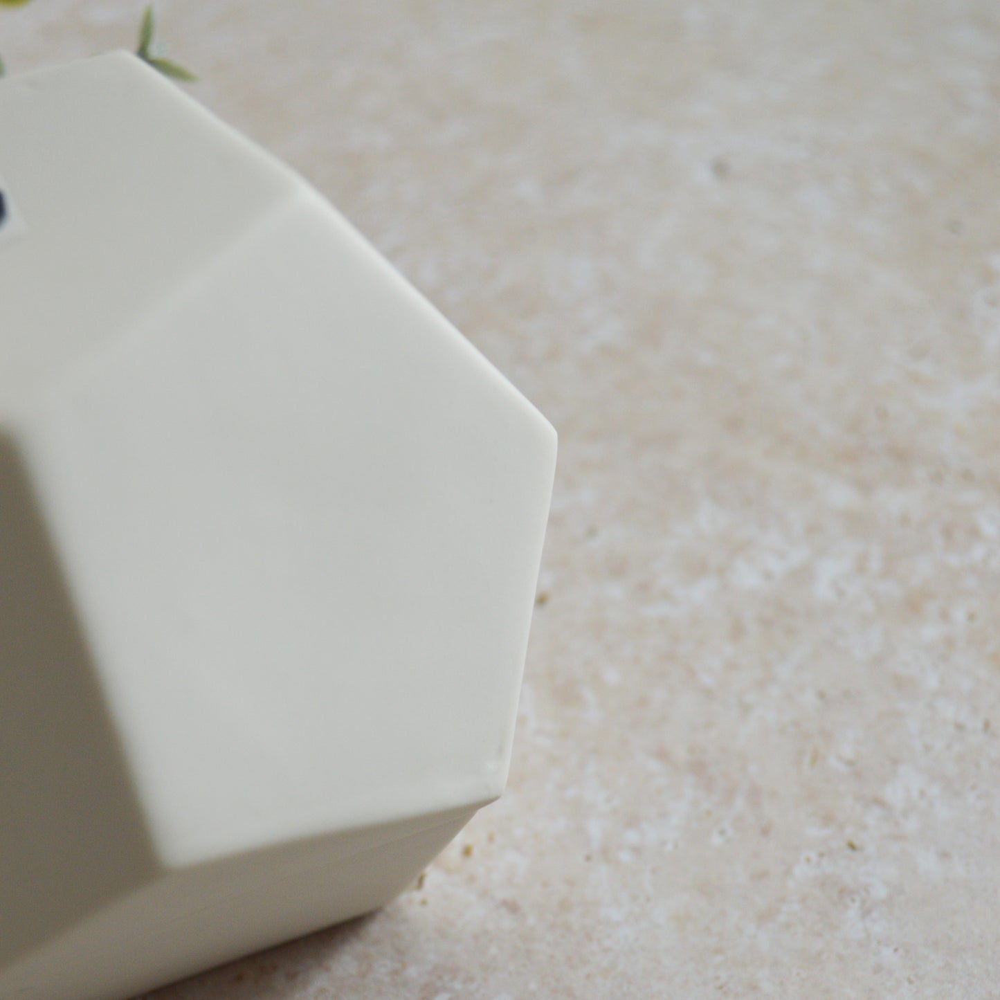 Sample* Seconds* Porcelain Dodecahedron Pot with a Gold Lustre Heart (A99 & A102)