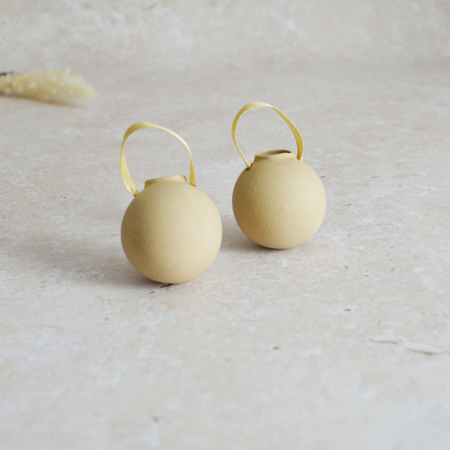 Sample* BROWN Small Pastel Bauble With A Gold Heart | Stoneware | Hanging Christmas Decorations | Christmas Tree Decor (B1)