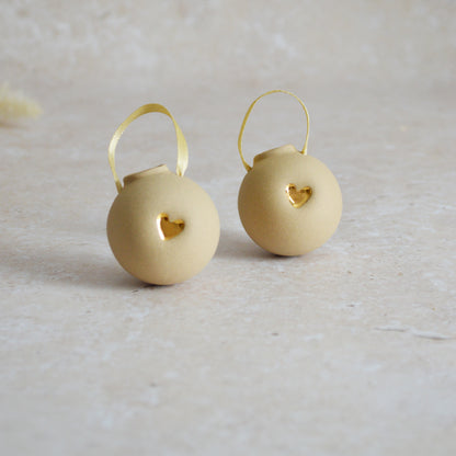 Sample* BROWN Small Pastel Bauble With A Gold Heart | Stoneware | Hanging Christmas Decorations | Christmas Tree Decor (B1)