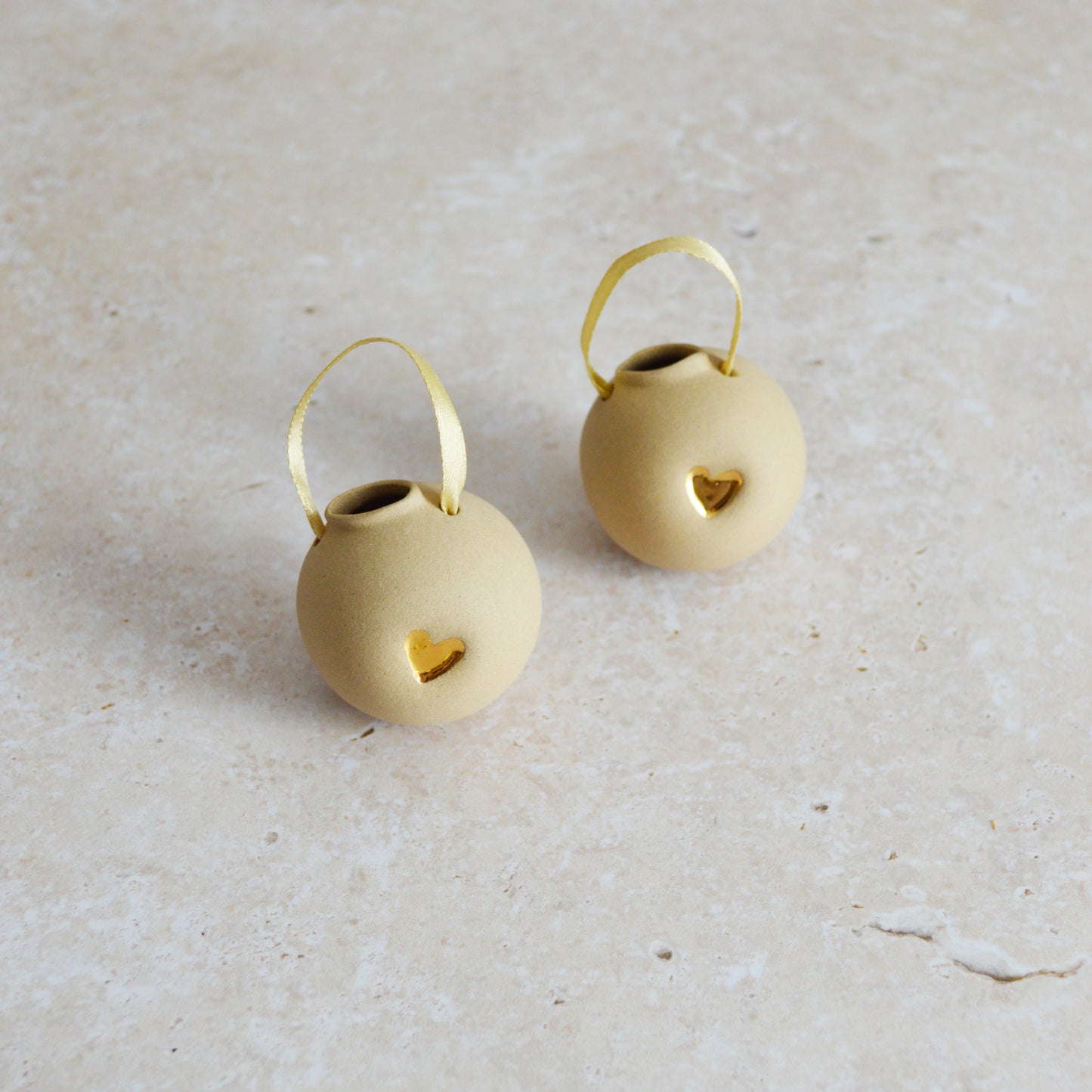 Sample* BROWN Small Pastel Bauble With A Gold Heart | Stoneware | Hanging Christmas Decorations | Christmas Tree Decor (B1)