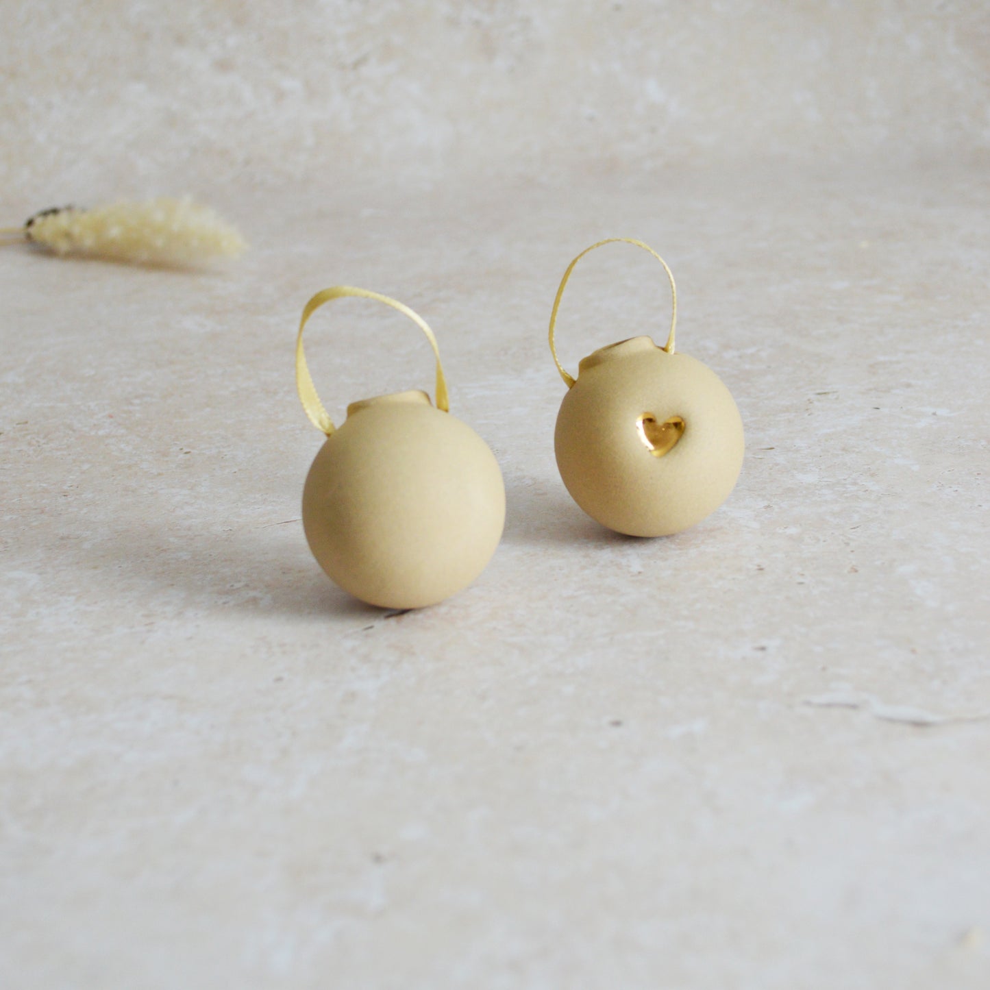 Sample* BROWN Small Pastel Bauble With A Gold Heart | Stoneware | Hanging Christmas Decorations | Christmas Tree Decor (B1)