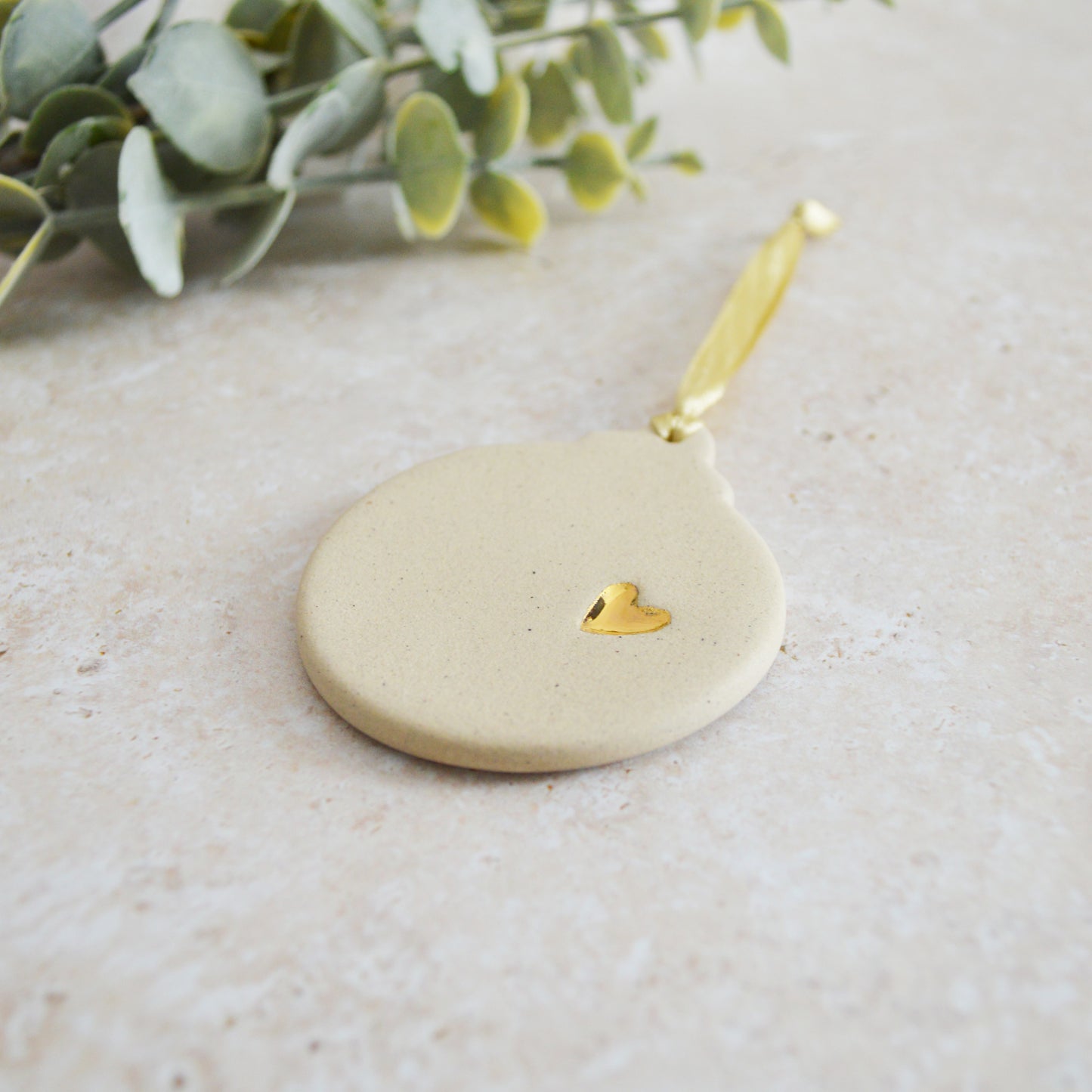 Sample* Flat Bauble Hanging Decoration With A Gold Heart | Stoneware | Speckled Beige | Hanging Christmas Decorations | Christmas Tree Decor (B21)