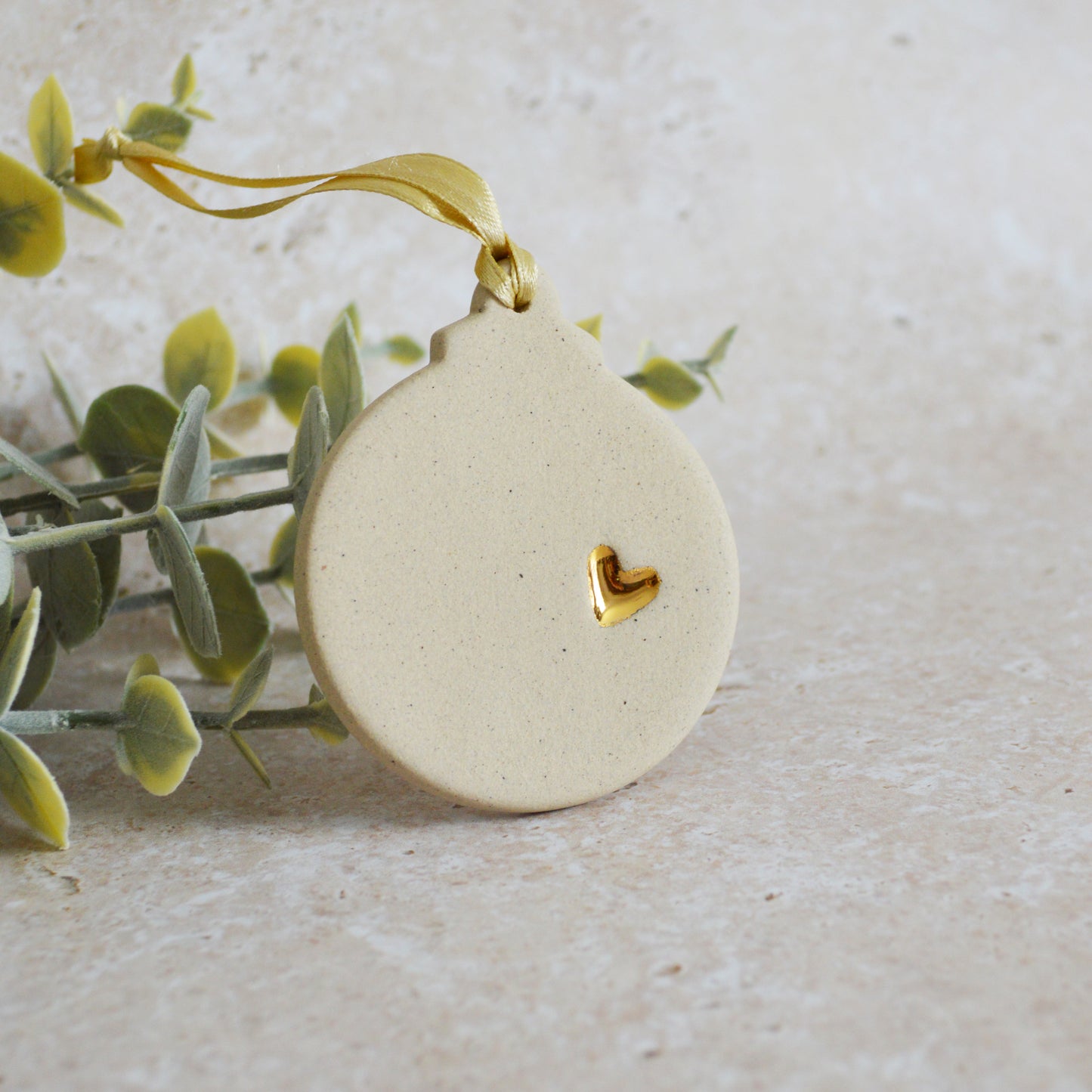 Sample* Flat Bauble Hanging Decoration With A Gold Heart | Stoneware | Speckled Beige | Hanging Christmas Decorations | Christmas Tree Decor (B21)