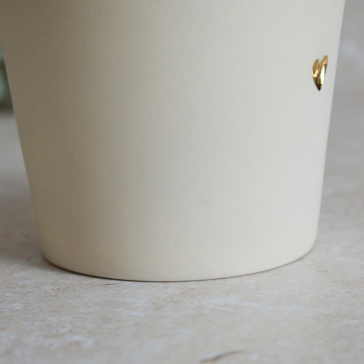 Sample* Seconds* Small Flower Pot With A Gold Heart | Cream Flower Pot | Cream Flower Pot (B45)