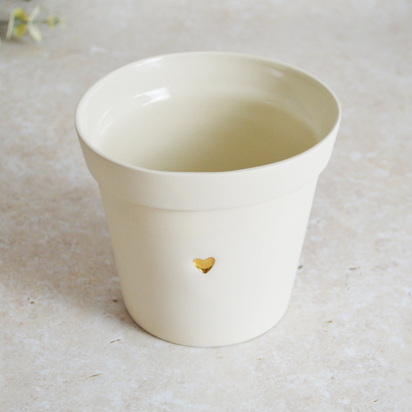 Sample* Seconds* Small Flower Pot With A Gold Heart | Cream Flower Pot | Cream Flower Pot (B45)