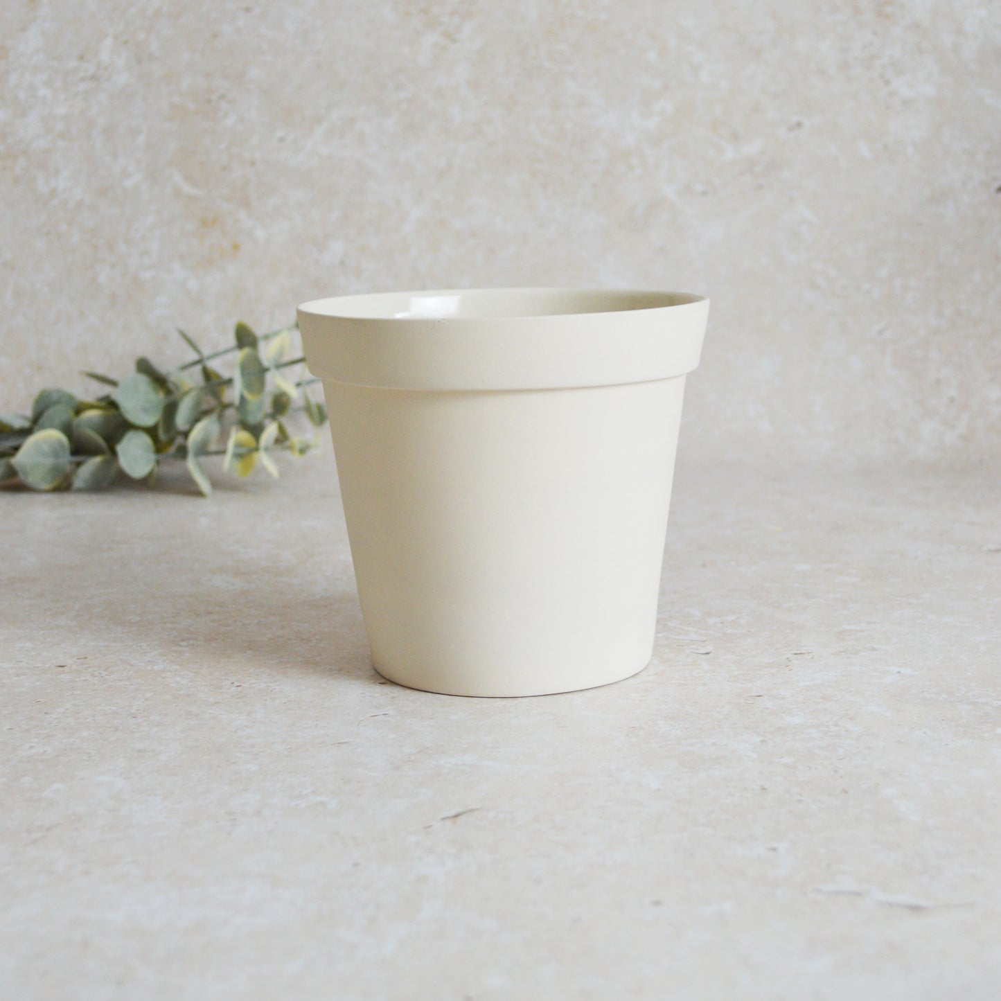 Sample* Seconds* Small Flower Pot With A Gold Heart | Cream Flower Pot | Cream Flower Pot (B45)