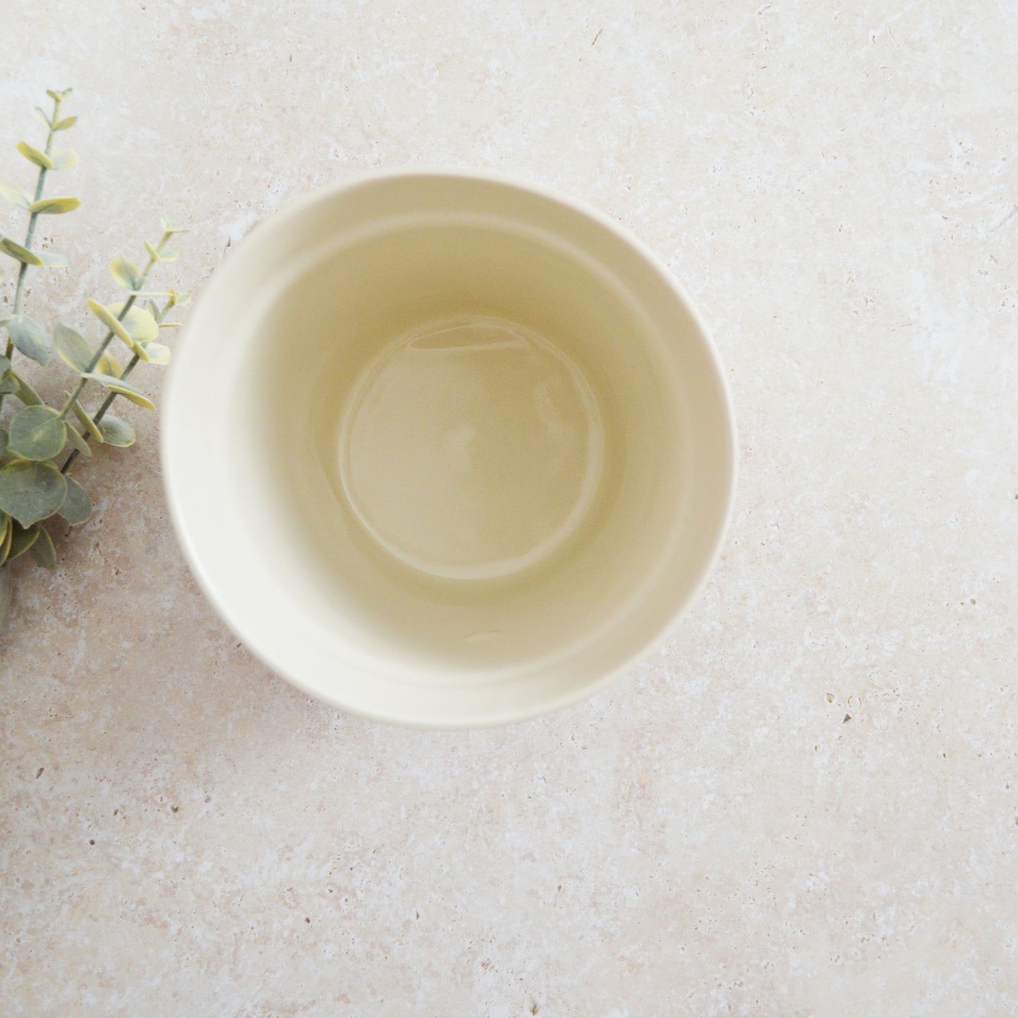 Sample* Seconds* Medium Flower Pot With A Gold Heart | Cream Flower Pot | Cream Flower Pot (B46)