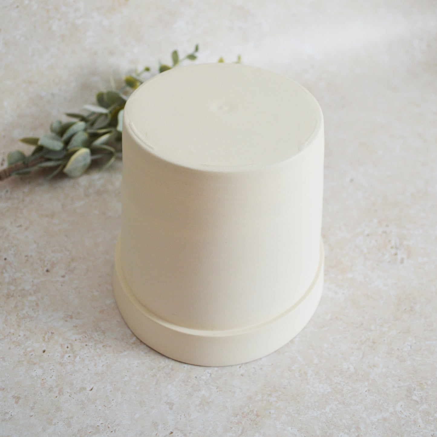 Sample* Seconds* Medium Flower Pot With A Gold Heart | Cream Flower Pot | Cream Flower Pot (B46)