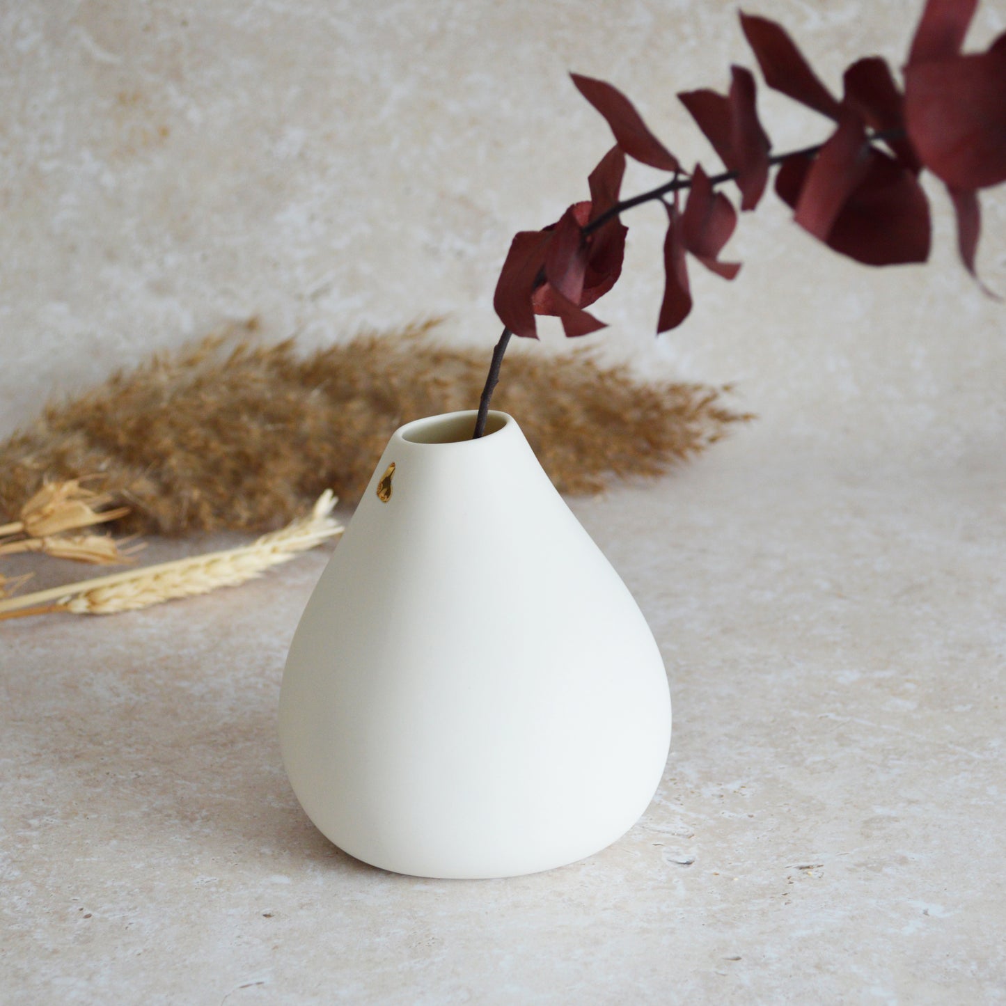 Seconds* Big Bellied White Bud Vase With A Gold Embossed Heart | Flower Vase | Porcelain Vase (B64)