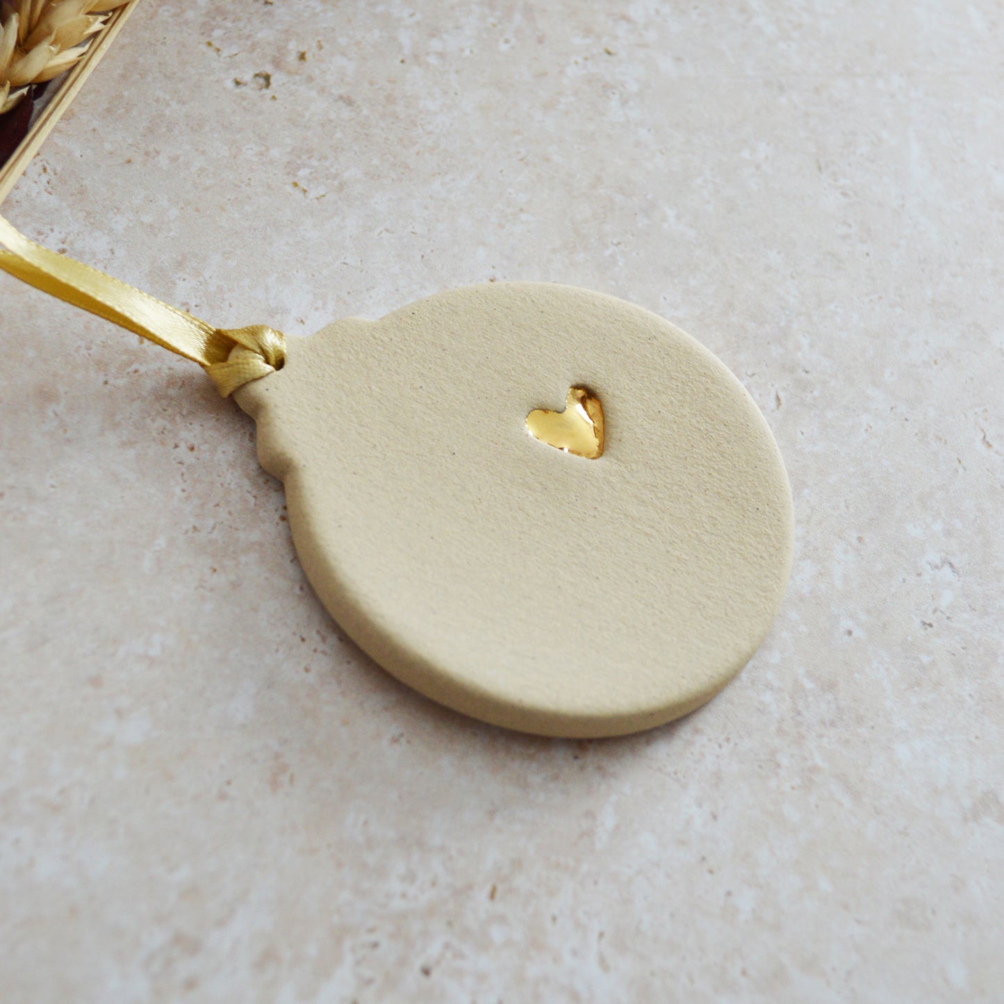 Sample* Flat Bauble Hanging Decoration With A Gold Heart | Cream | Stoneware | Hanging Christmas Decorations | Christmas Tree Decor (B71)