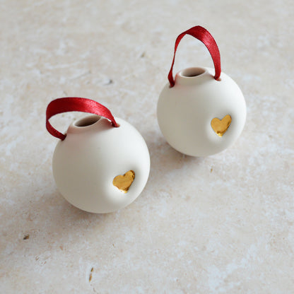 Seconds* Discontinued* A Pair of Porcelain Christmas Bauble With A Gold Embossed Heart | Christmas Decoration | Christmas Tree Decoration (B79)