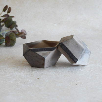 Smoke Fired Dodecahedron | Medium | Smoke Fired | Porcelain