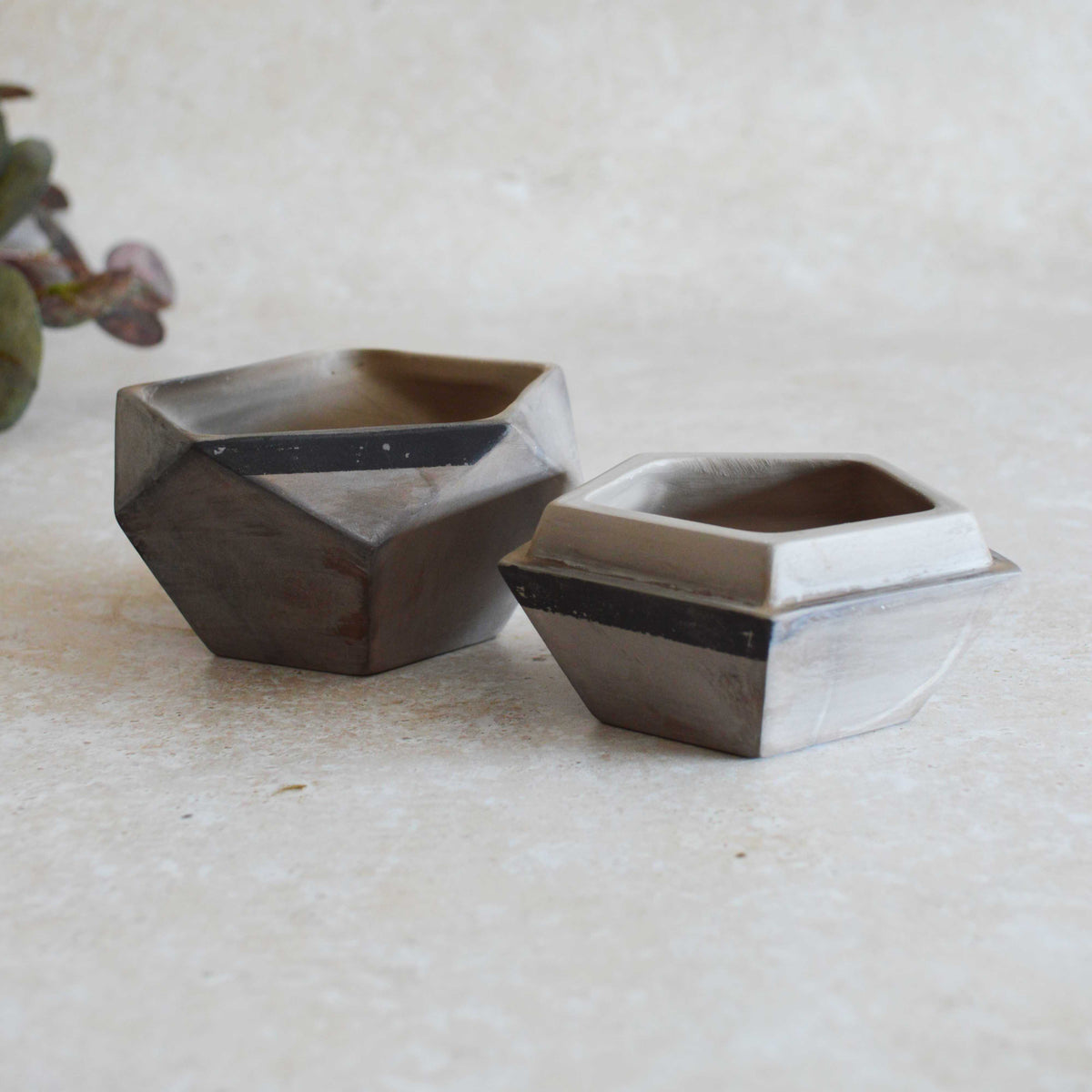 Smoke Fired Dodecahedron | Medium | Smoke Fired | Porcelain
