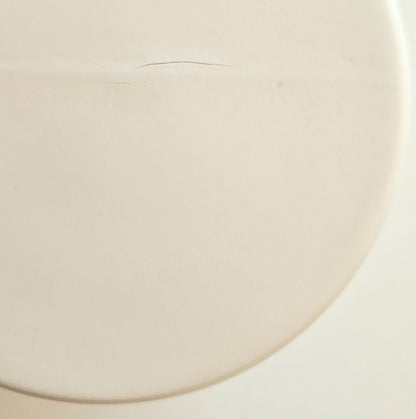 Seconds* WHITE Wax And Oil Burner With A Gold Embossed Heart And Detachable Lid | Wax Burner | Porcelain (A1)