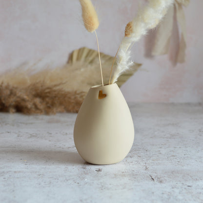 Pastel Beige Bud Vase With An Embossed Gold Heart | Porcelain | Flower Vase | Mother's Day