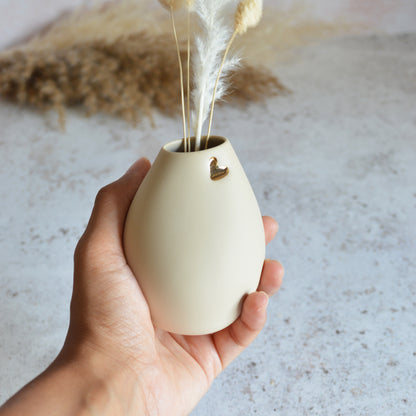 Pastel Beige Bud Vase With An Embossed Gold Heart | Porcelain | Flower Vase | Mother's Day