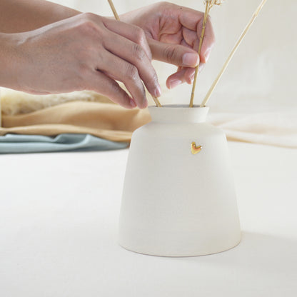 Cream Collard Neck Ceramic Vase With A Gold Embossed Heart | Stoneware Vase | Flower Vase